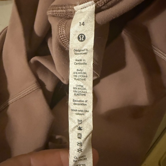 Lululemon Athletica double lined aligns.  Size 14 - Picture 3 of 3